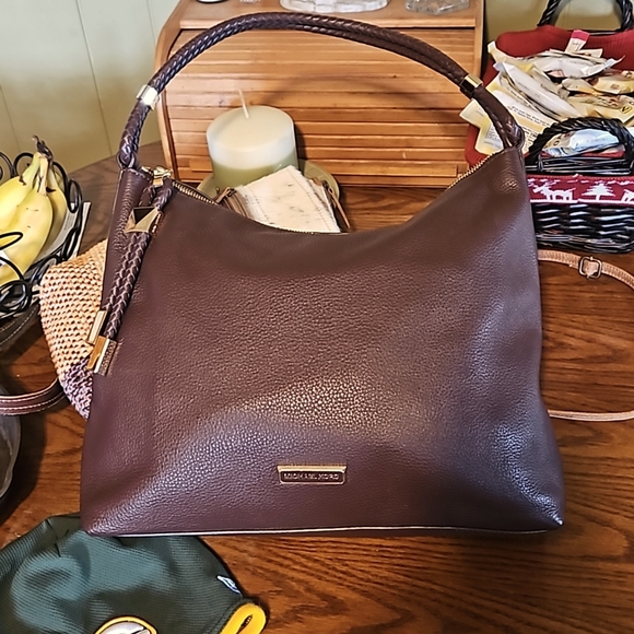 Michael Kors Handbags - Beautiful like new Michael Kors burgundy bag. Large size hobo bag Euc.